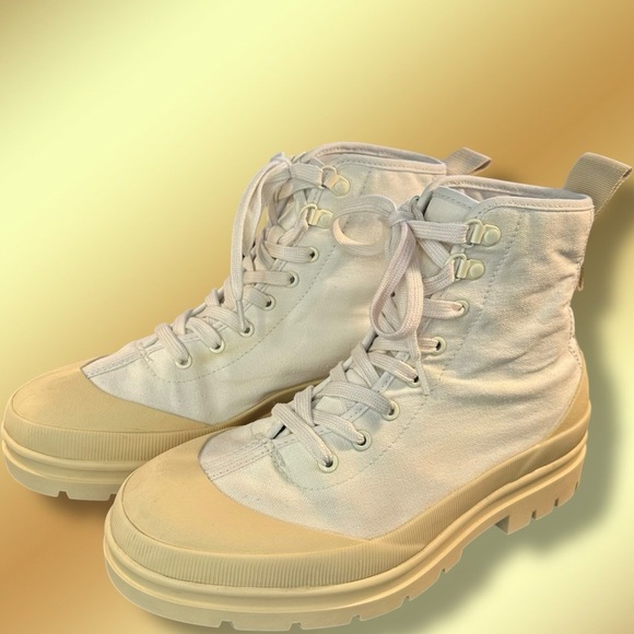 Everlane Women’s Cotton Canvas Gum Sole Utility Boot in White & Cream Size 8.5 - Picture 7 of 16